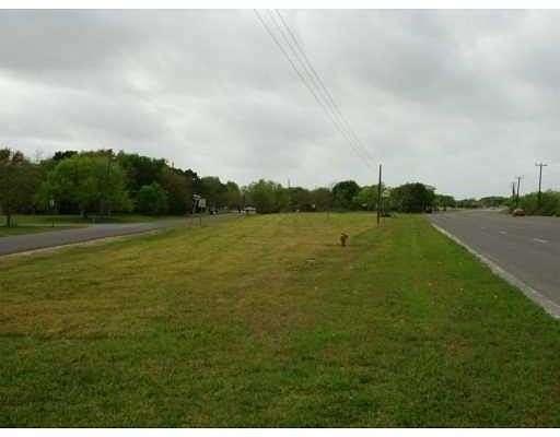 0.5 Acres of Mixed-Use Land for Sale in Ingleside, Texas