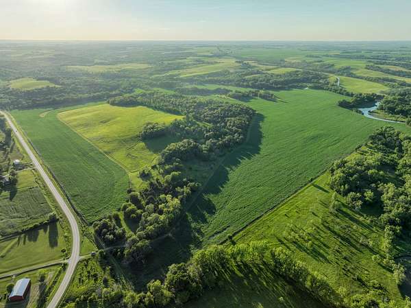 400 Acres of Recreational Land & Farm for Sale in Redfield, Iowa