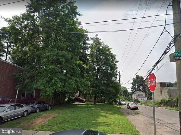 0.03 Acres of Residential Land for Sale in Philadelphia, Pennsylvania
