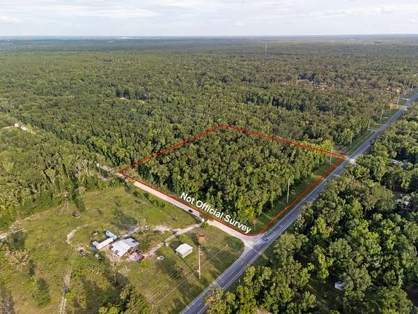 10 Acres of Land for Sale in Old Town, Florida