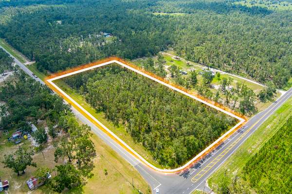 5 Acres of Land for Sale in Mayo, Florida