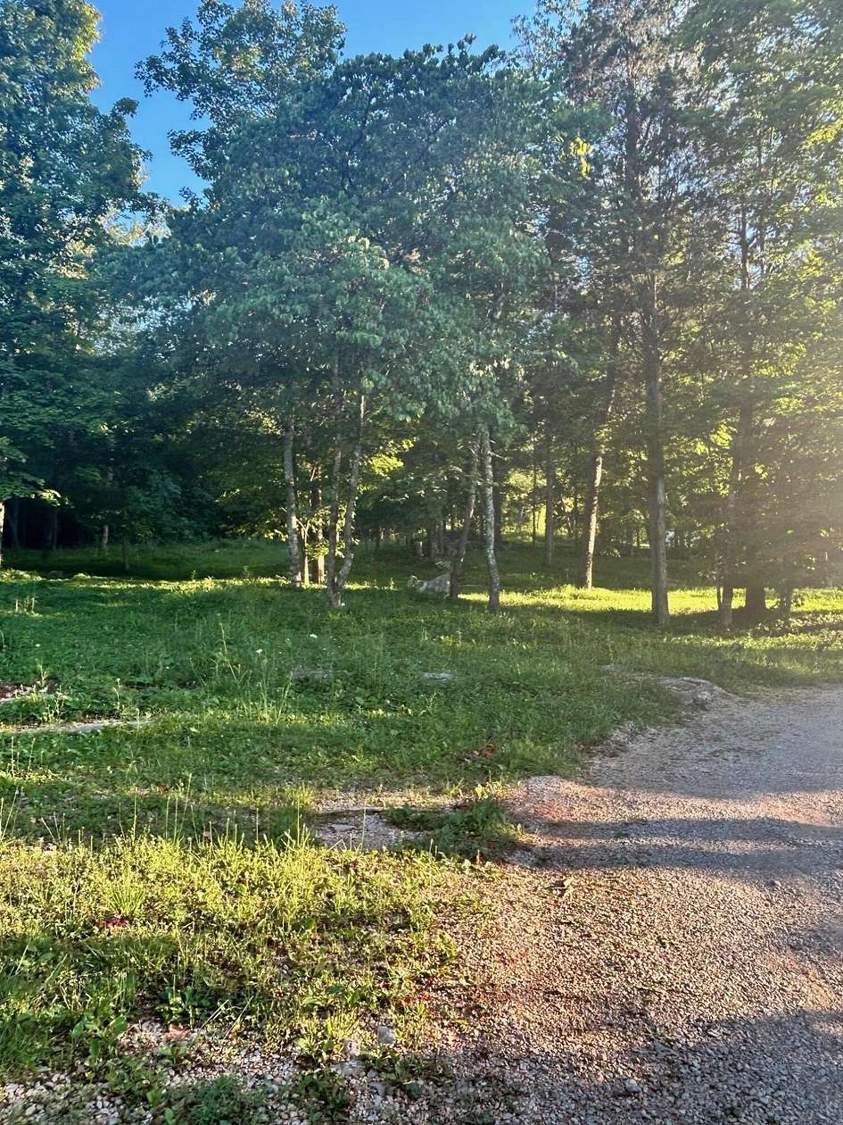 4.42 Acres of Land for Sale in Somerset, Kentucky