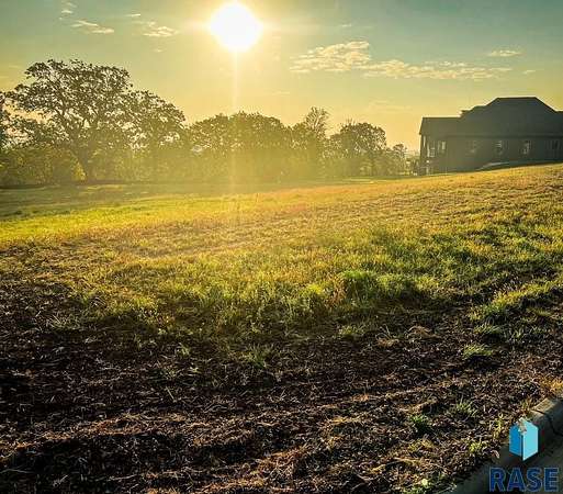 0.66 Acres of Residential Land for Sale in Sioux Falls, South Dakota