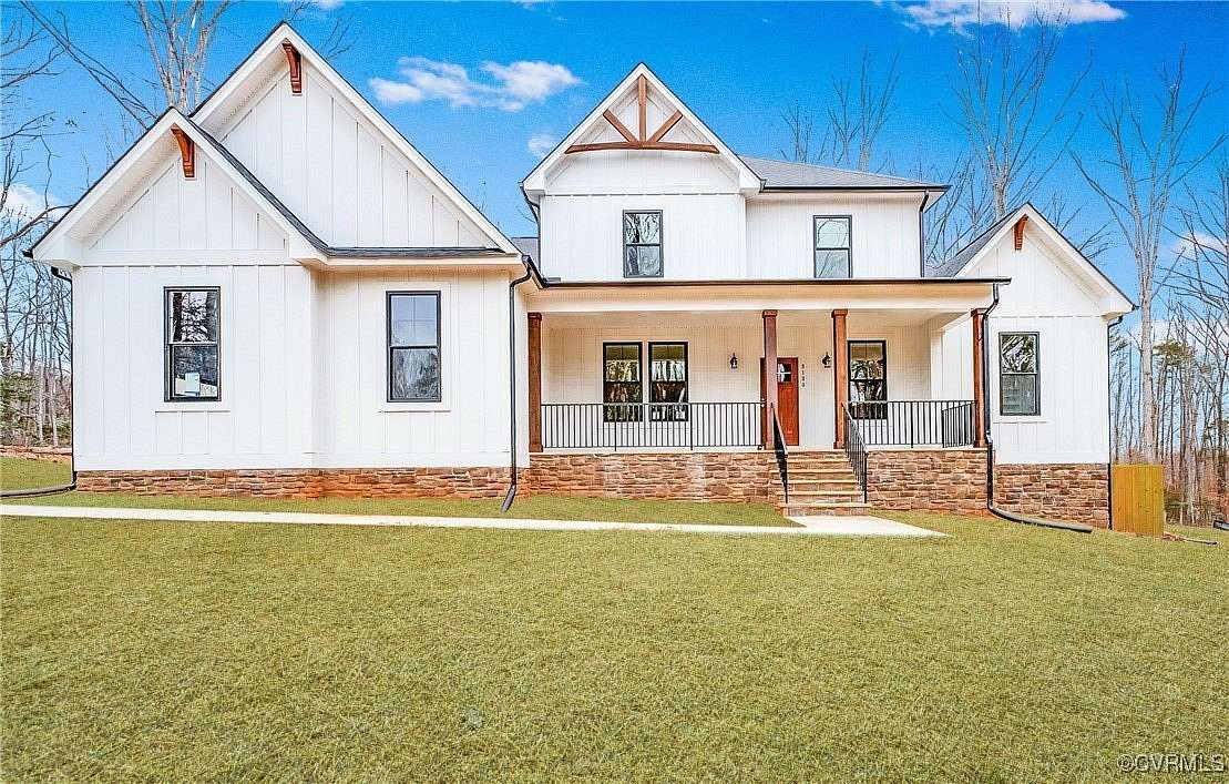 2 Acres of Residential Land with Home for Sale in Powhatan, Virginia