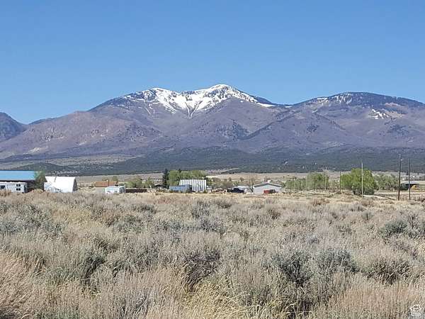 1 Acre of Residential Land for Sale in La Sal, Utah