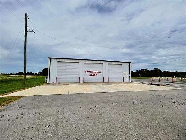 7.7 Acres of Improved Commercial Land for Sale in Muskogee, Oklahoma