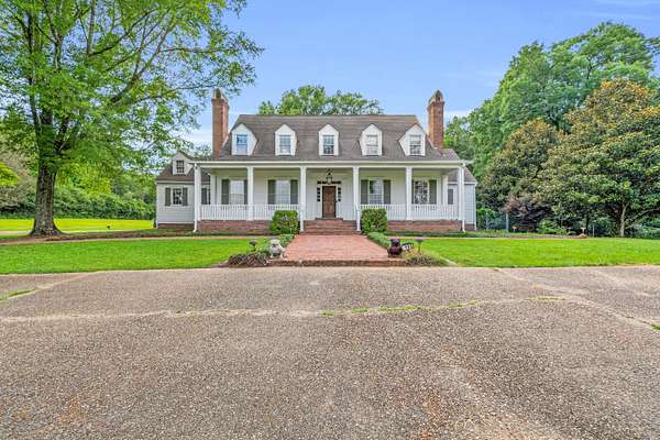 16.4 Acres of Land with Home for Sale in Starkville, Mississippi