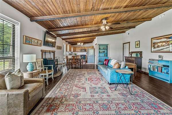 13.5 Acres of Land with Home for Sale in Rainbow, Texas