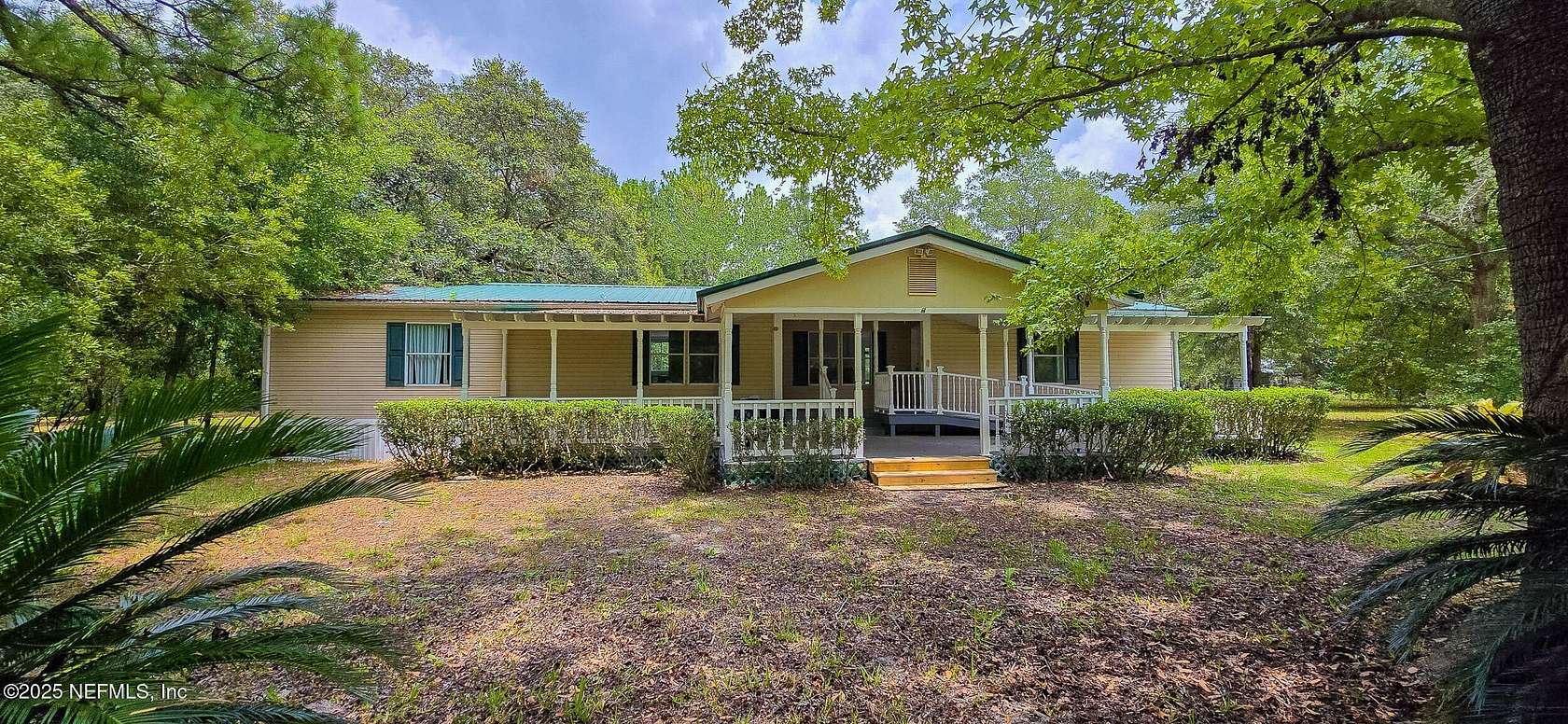 1.89 Acres of Residential Land with Home for Sale in Middleburg, Florida