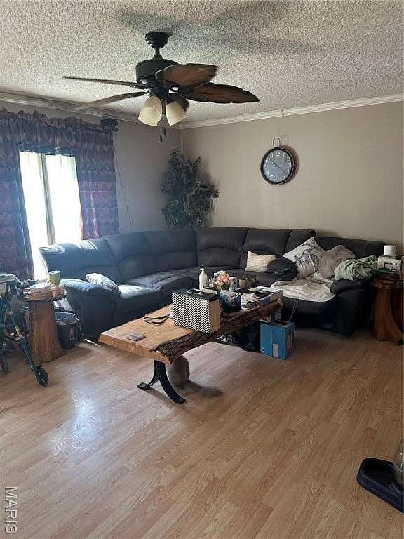 1.5 Acres of Residential Land with Home for Sale in Doniphan, Missouri