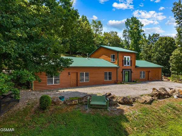 10.3 Acres of Recreational Land with Home for Sale in Jefferson City, Tennessee