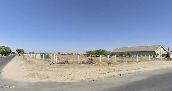 4 Acres of Residential Land for Sale in Littlerock, California