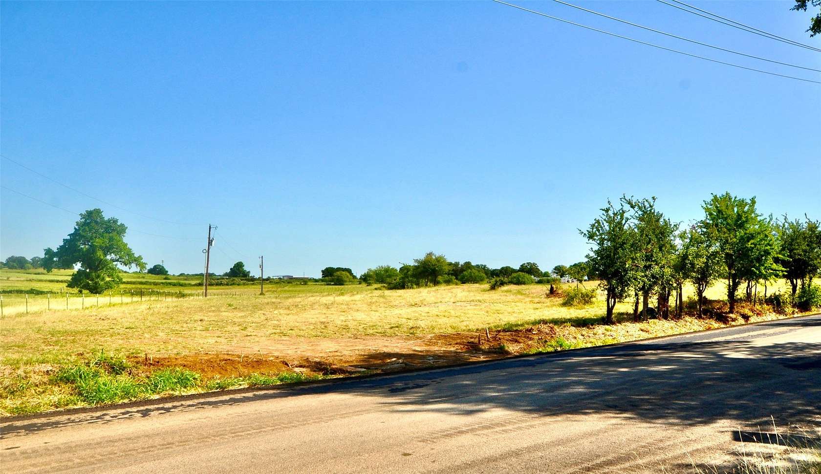 4.4 Acres of Residential Land for Sale in Weatherford, Texas