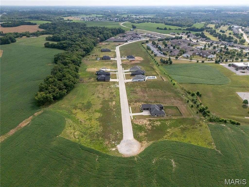0.5 Acres of Residential Land for Sale in Waterloo, Illinois
