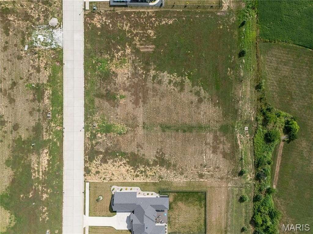0.51 Acres of Residential Land for Sale in Waterloo, Illinois
