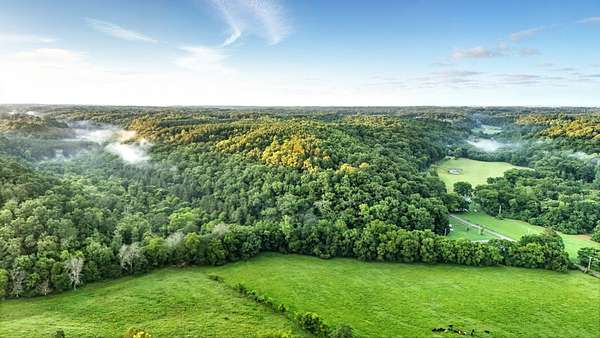 216 Acres of Recreational Land & Farm for Sale in Goodspring, Tennessee