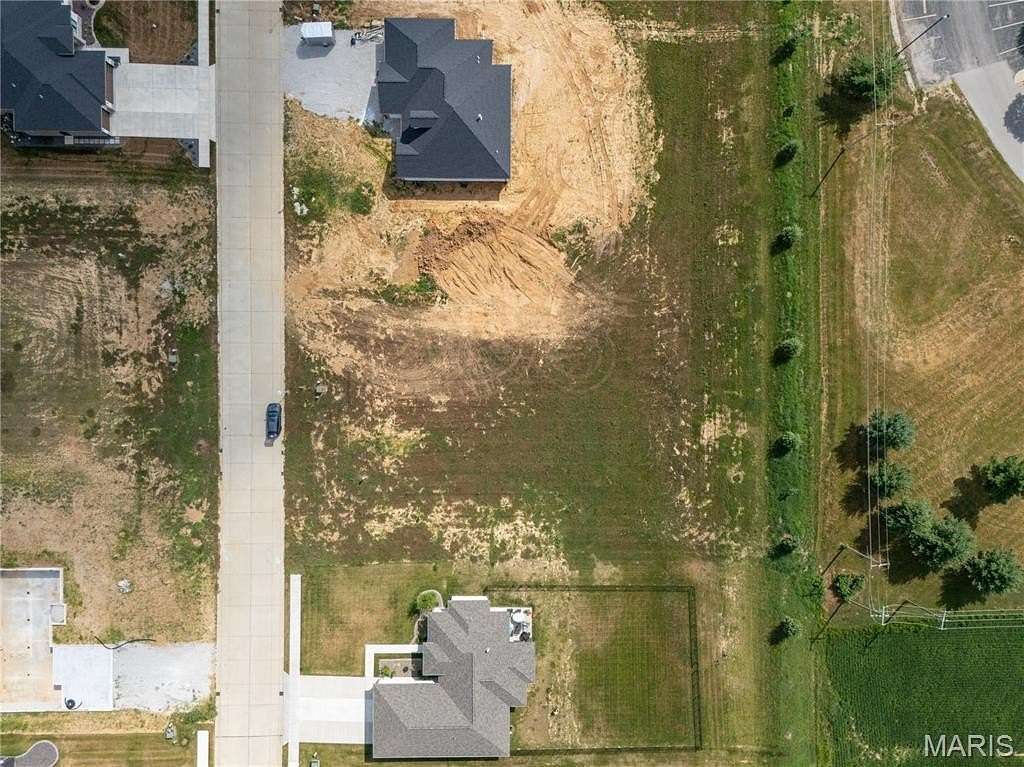 0.51 Acres of Residential Land for Sale in Waterloo, Illinois