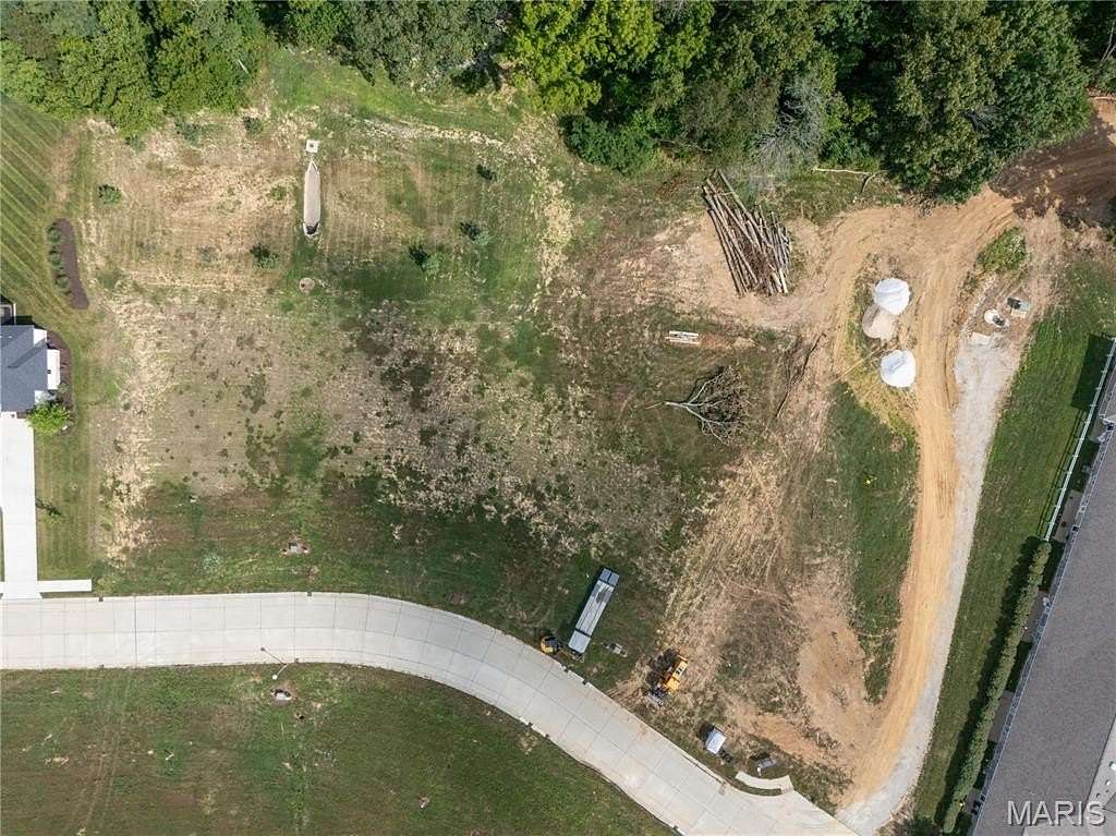 0.35 Acres of Residential Land for Sale in Waterloo, Illinois