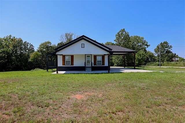 2.28 Acres of Residential Land with Home for Sale in Bristow, Oklahoma