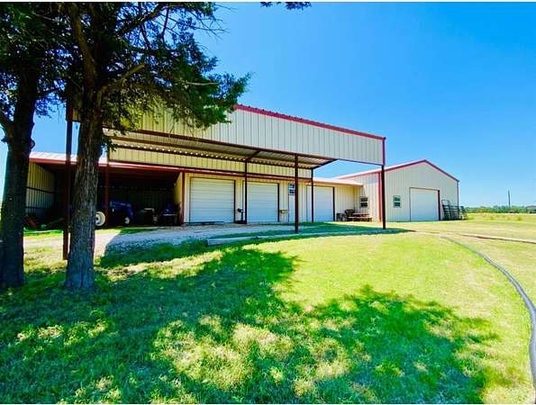 11 Acres of Improved Land for Sale in Sadler, Texas