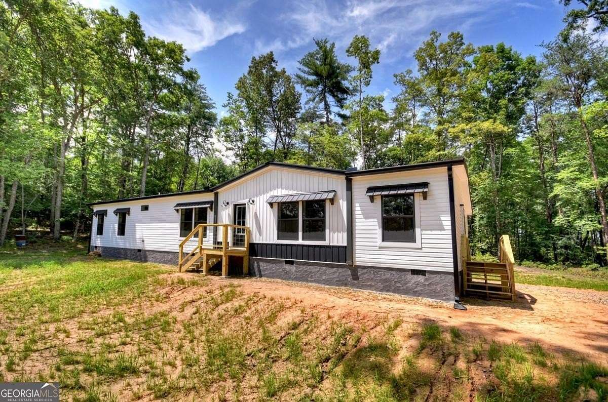 1.5 Acres of Residential Land with Home for Sale in Blue Ridge, Georgia