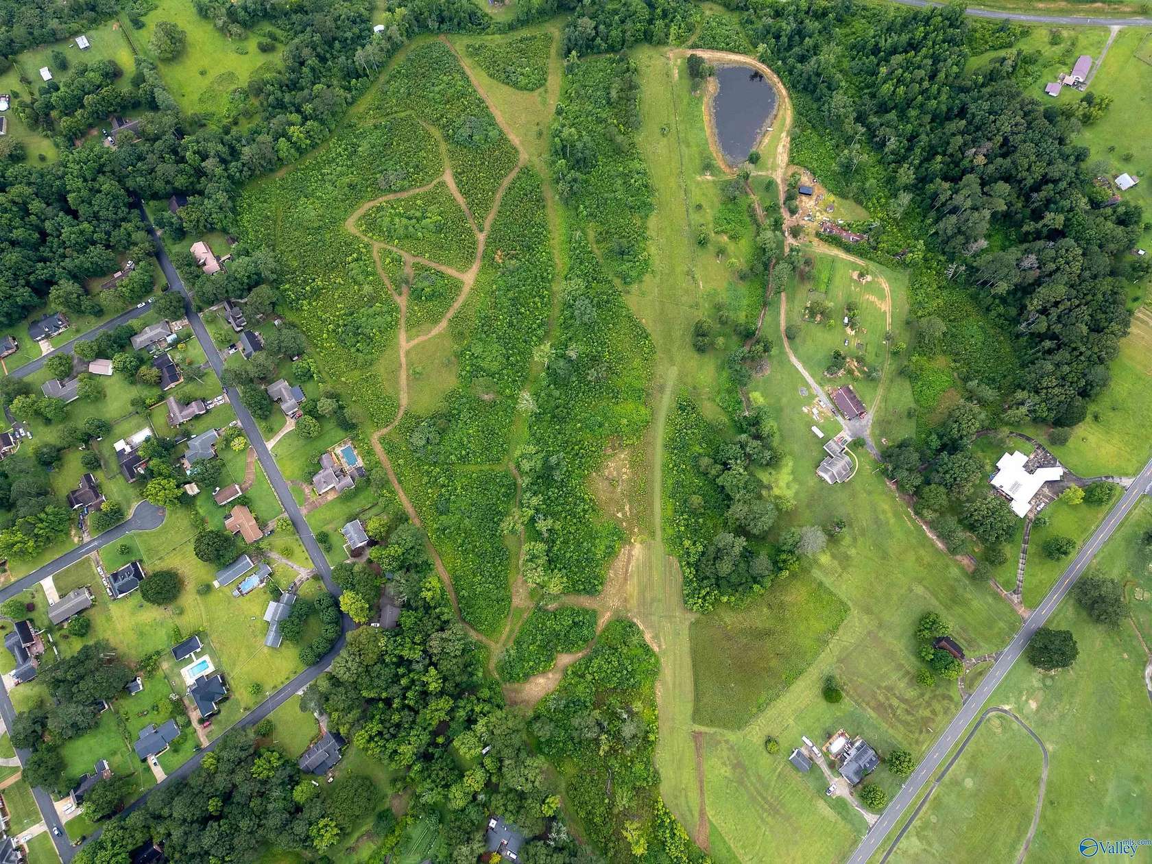 28 Acres of Recreational & Residential Land for Sale in Boaz, Alabama