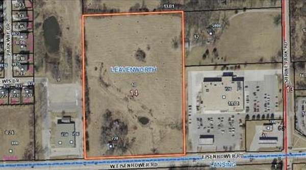 14.4 Acres of Land with Home for Sale in Leavenworth, Kansas