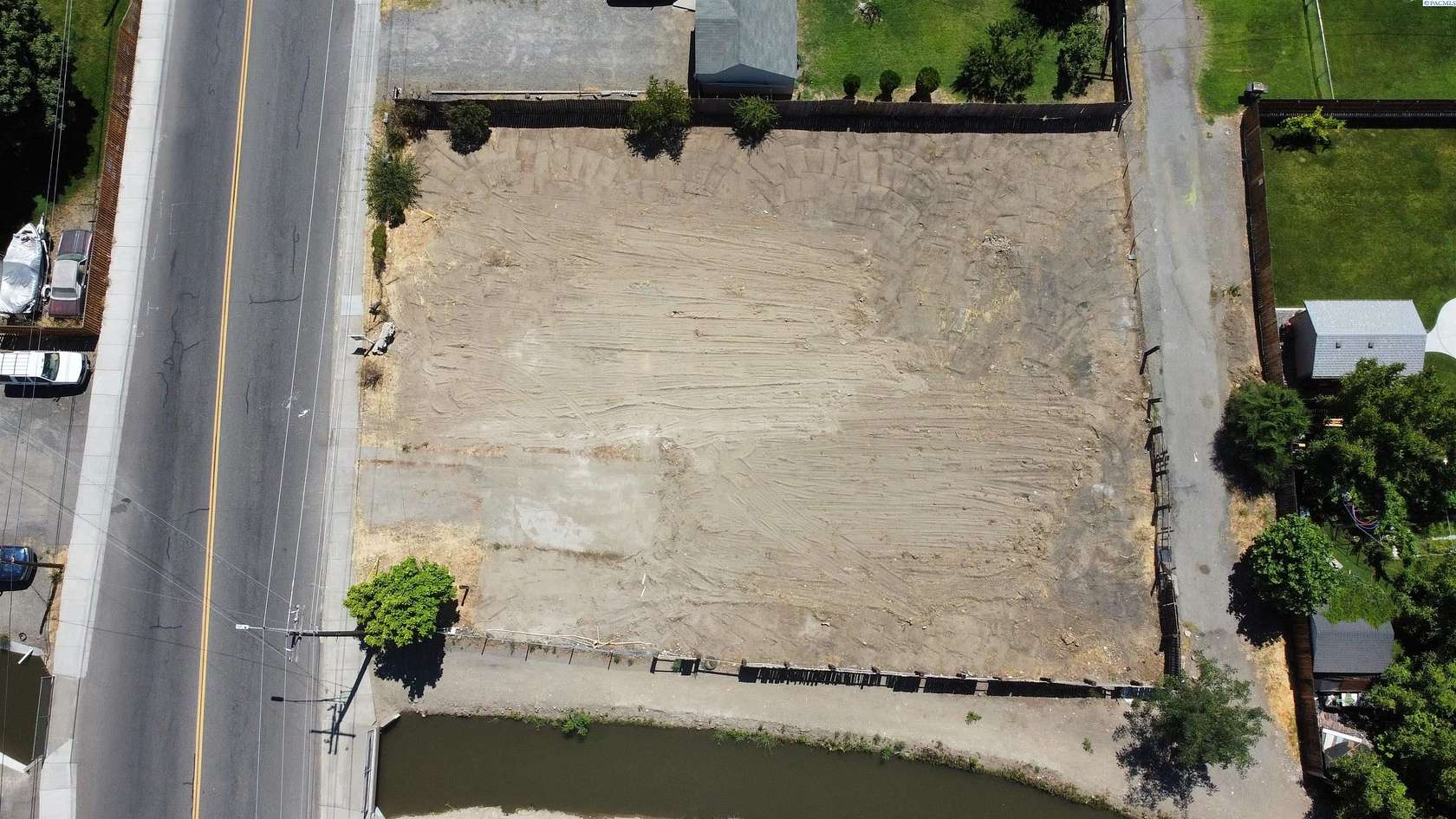 0.24 Acres of Residential Land for Sale in Kennewick, Washington