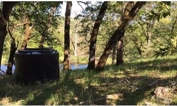 15 Acres of Land with Home for Sale in Ukiah, California