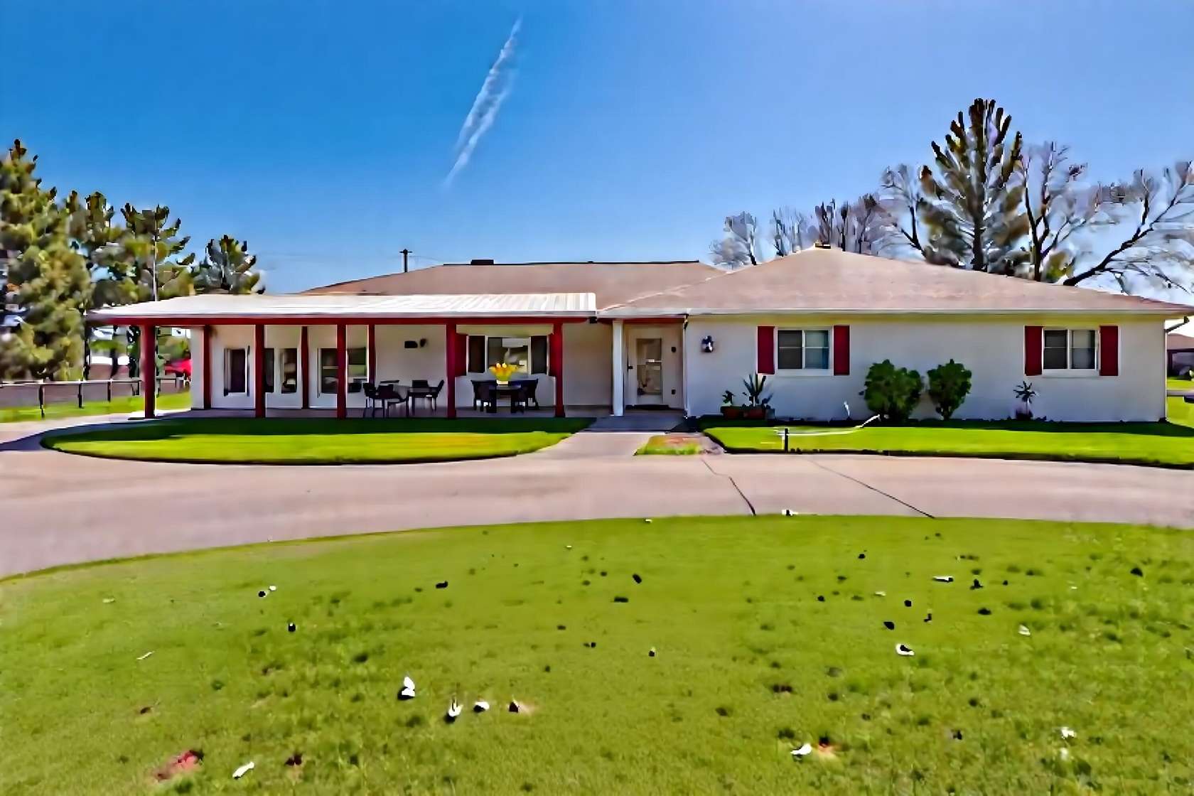 1.6 Acres of Residential Land with Home for Sale in Nicholasville, Kentucky