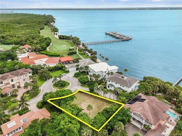 0.23 Acres of Residential Land for Sale in Jensen Beach, Florida