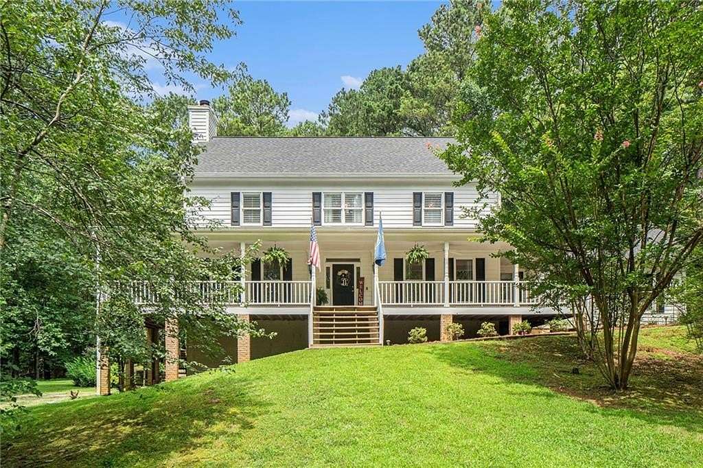 33 Acres of Recreational Land with Home for Sale in Hiram, Georgia