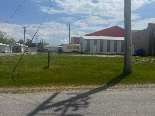 0.1 Acres of Commercial Land for Sale in Lone Tree, Iowa