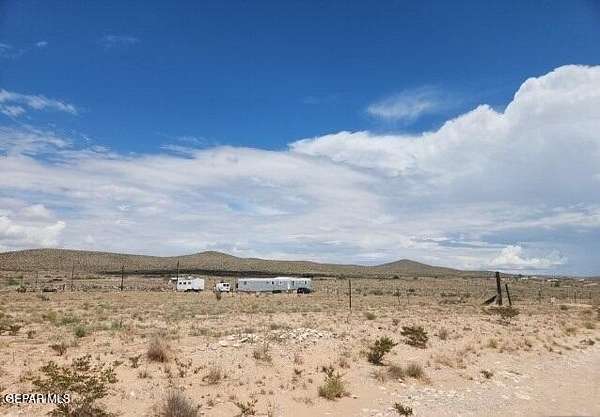 5 Acres of Residential Land for Sale in El Paso, Texas