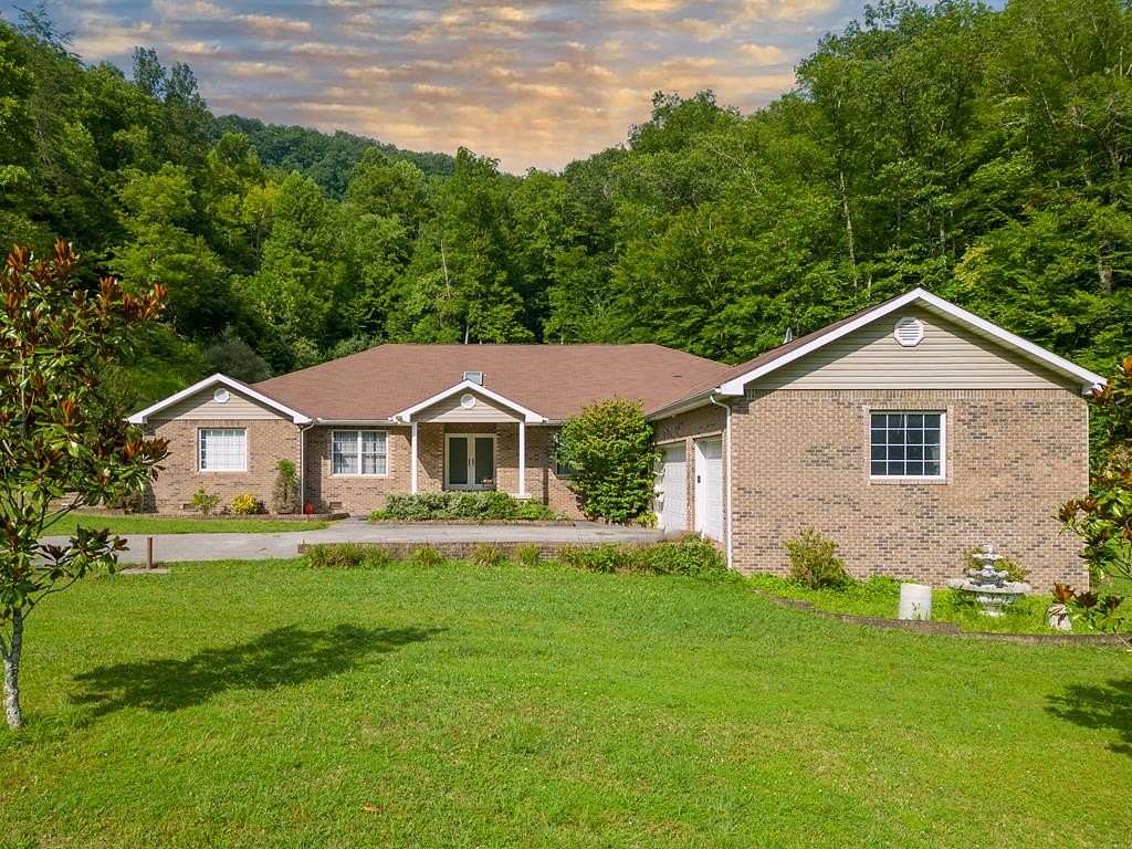 50 Acres of Recreational Land with Home for Sale in Thornton, Kentucky