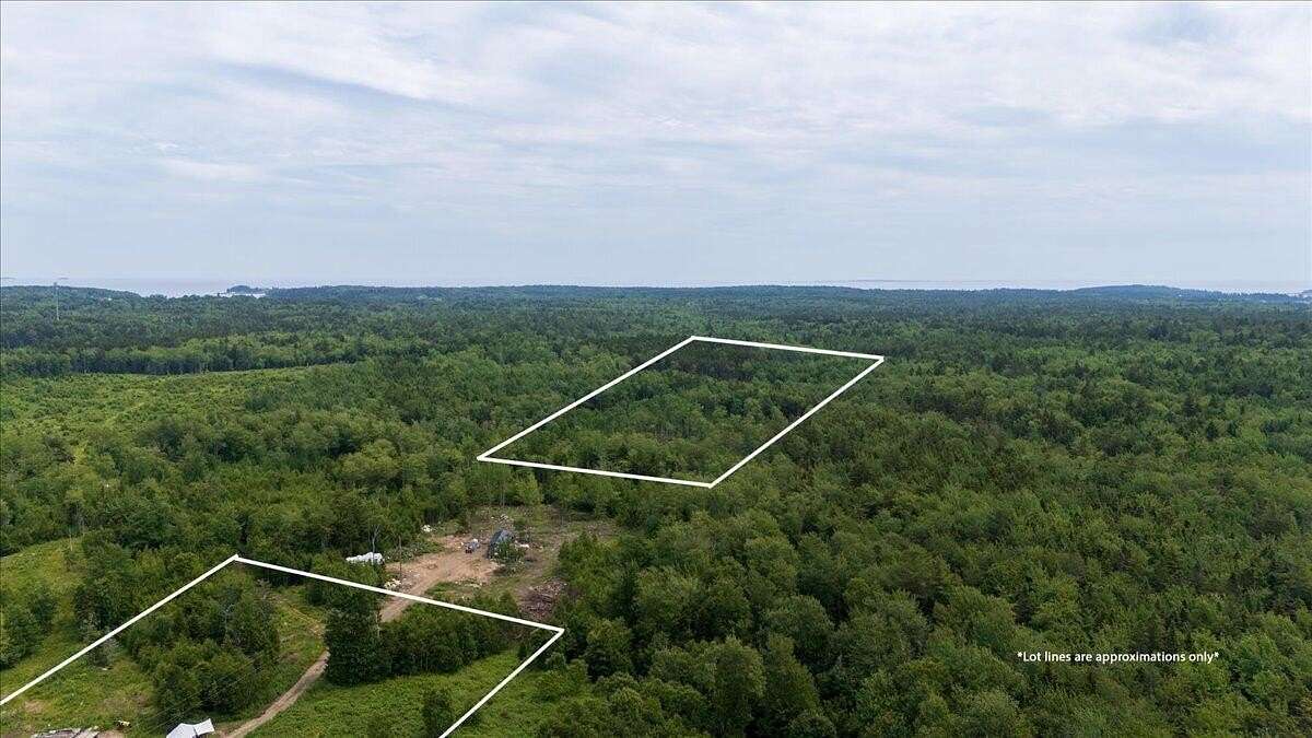 9 Acres of Residential Land for Sale in Saint George, Maine