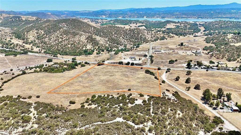 14 Acres of Land for Sale in Bradley, California