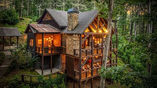 2.18 Acres of Residential Land with Home for Sale in Blue Ridge, Georgia