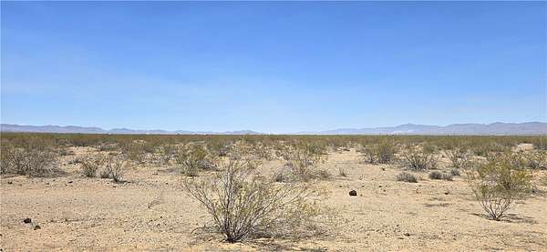 1.14 Acres of Residential Land for Sale in Golden Valley, Arizona