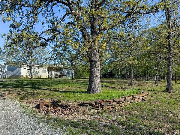 5 Acres of Residential Land with Home for Sale in Atoka, Oklahoma