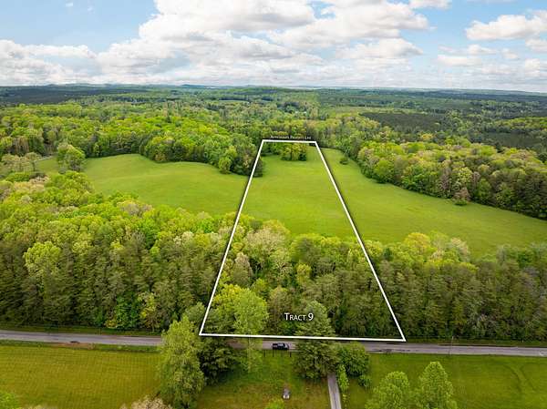 8 Acres of Land for Sale in Graysville, Tennessee