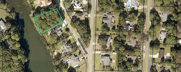 0.37 Acres of Residential Land for Sale in Crestview, Florida