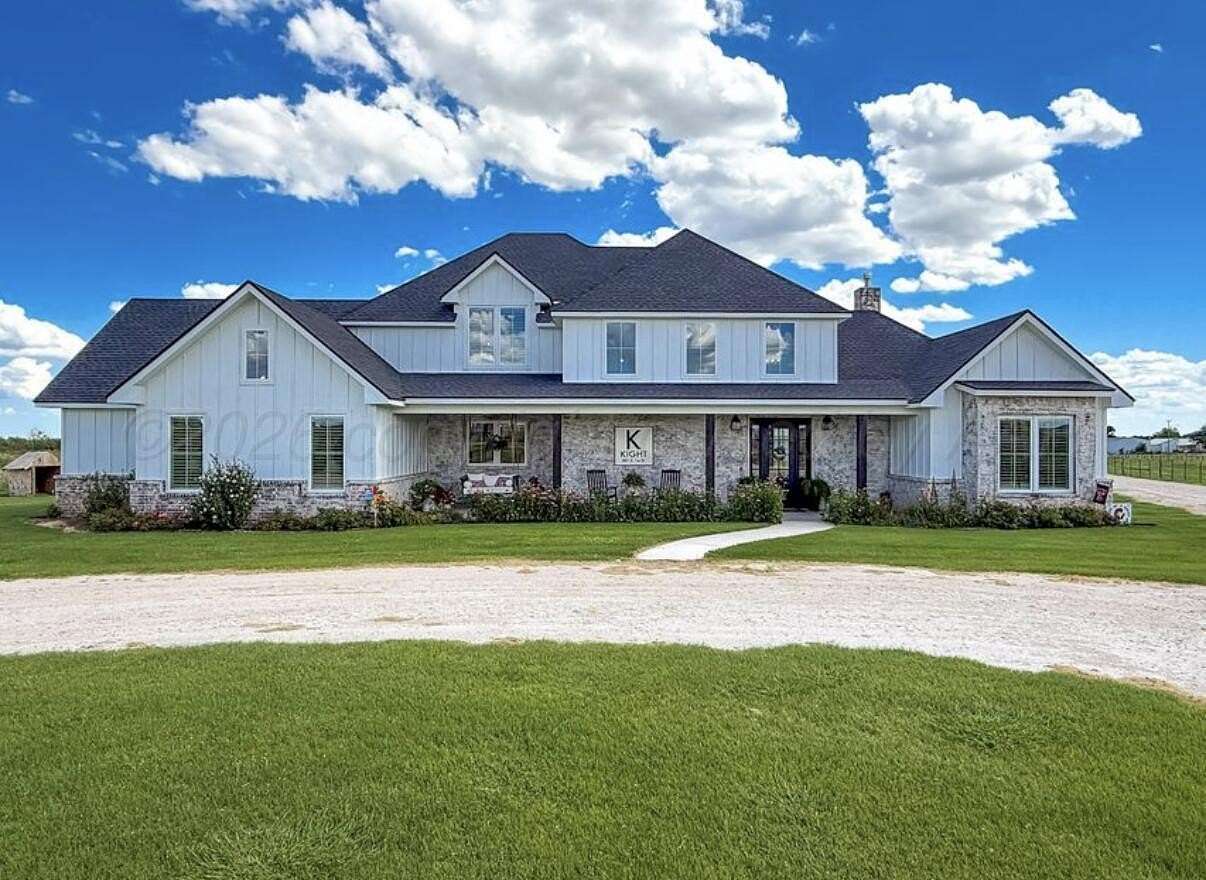 2.4 Acres of Residential Land with Home for Sale in Stinnett, Texas