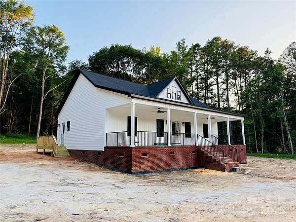 3.49 Acres of Residential Land with Home for Sale in Catawba, South Carolina