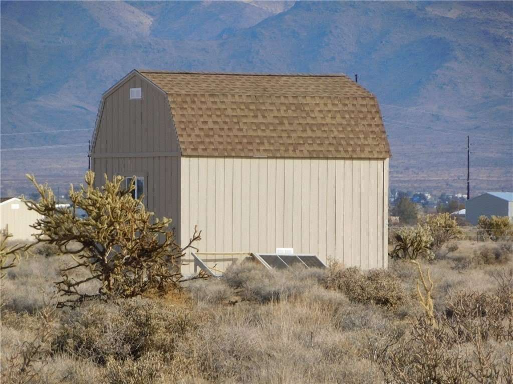 3 Acres of Residential Land for Sale in Golden Valley, Arizona