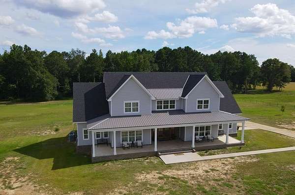 9.76 Acres of Residential Land with Home for Sale in Dothan, Alabama
