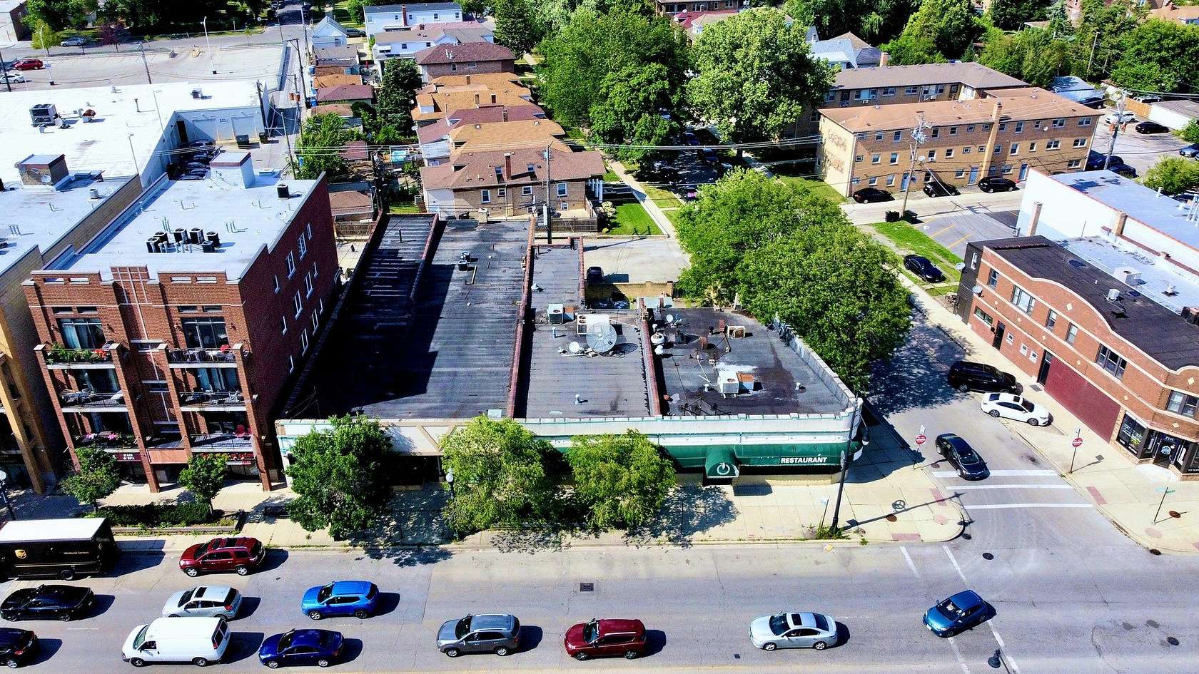 0.34 Acres of Mixed-Use Land for Sale in Chicago, Illinois