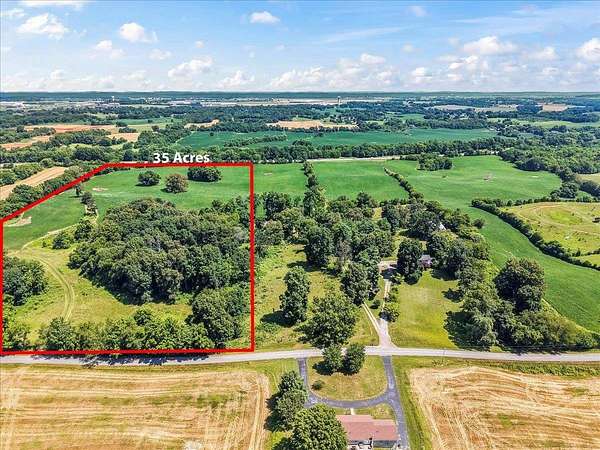 35 Acres of Agricultural & Residential Land for Sale in Bowling Green, Kentucky