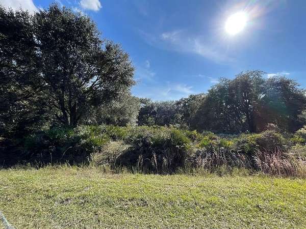 1.25 Acres of Residential Land for Sale in Okeechobee, Florida