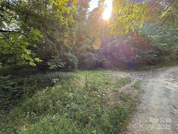 3 Acres of Residential Land for Sale in Weaverville, North Carolina